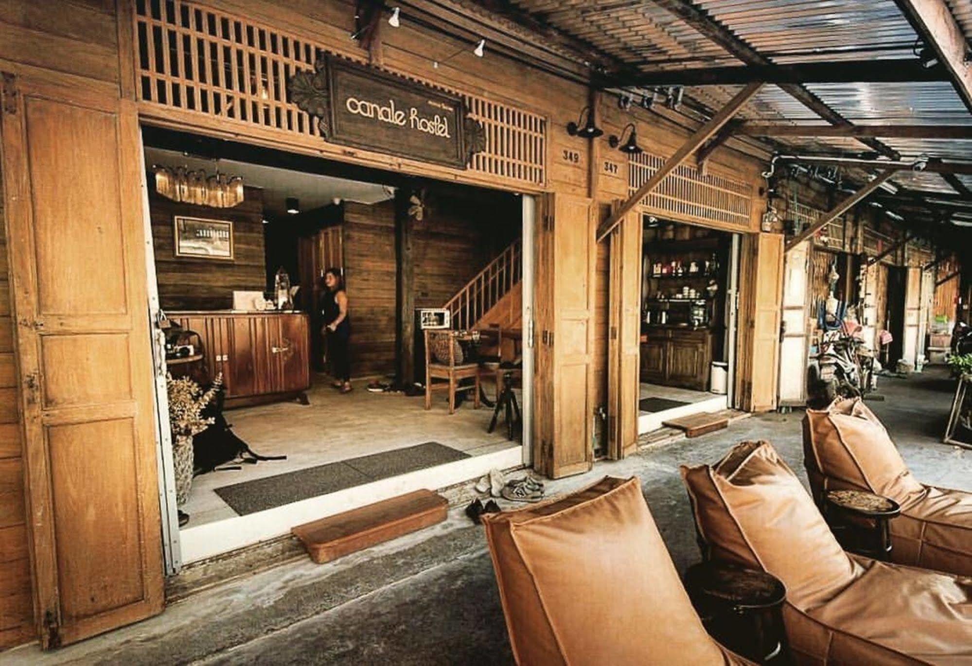 Canale Hostel Bangkok Exterior photo